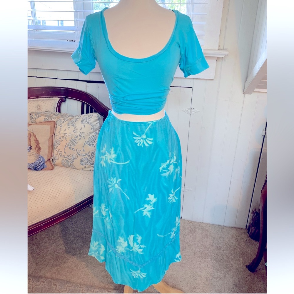 Nicole Miller Blue Floral Women's Skirt